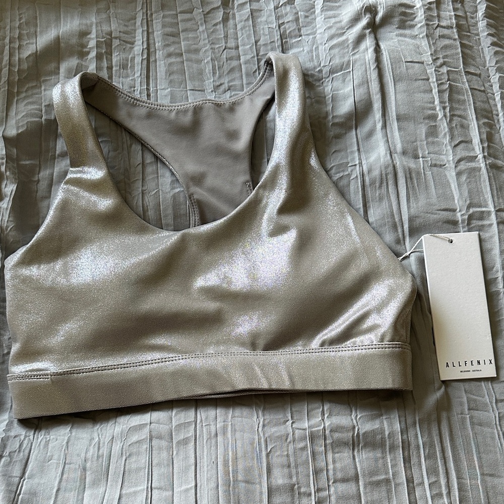 NWT ALLFENIX Women's Shimmering Silver Razorback Sports Bra